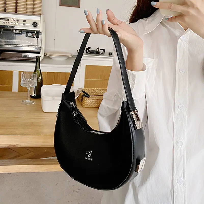 Wholesale Women's PU Leather Saddle Bag Fashion Handbag Manufacturers, Suppliers
