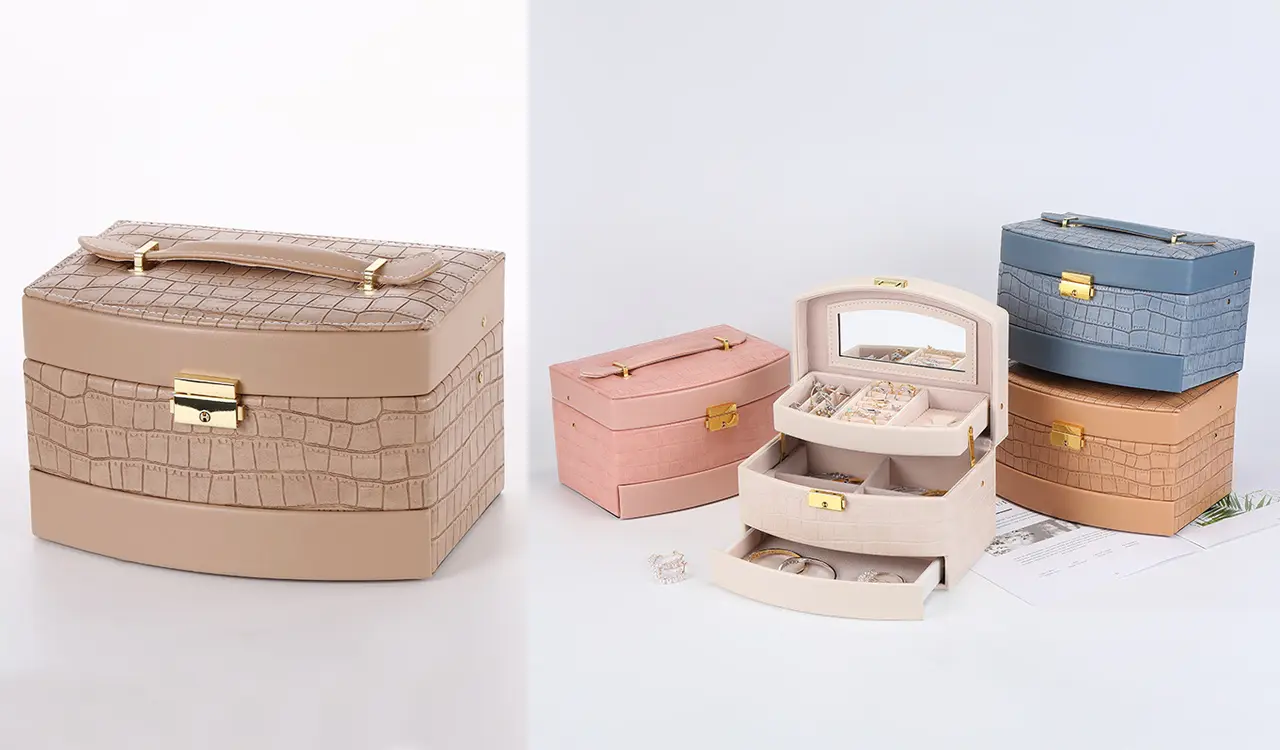 Jewelry Case Portability