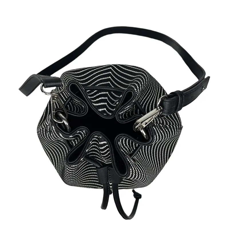 China Black & White Striped Drawstring Bucket Bag Factories, Suppliers
