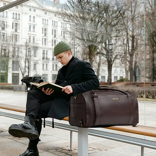 Wheeled Leather Garment Bag Overview