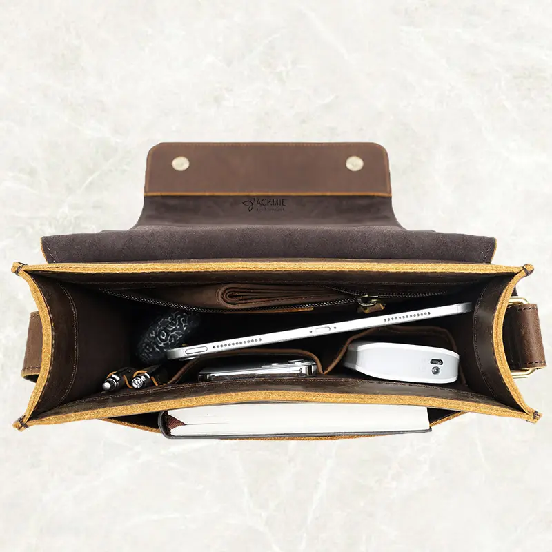 China Genuine Leather Casual Crossbody Bag for Mens Suppliers, Supplier