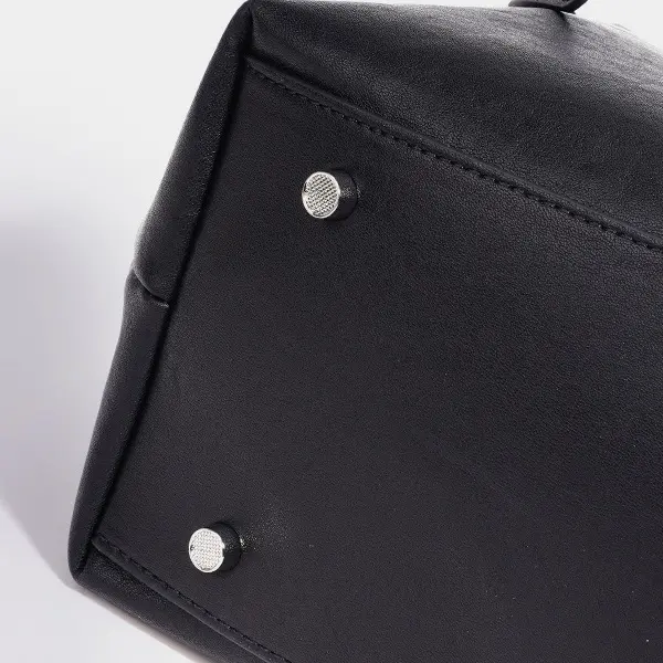 Wholesale Genuine Leather Vintage Tote Bag, Casual Cloud Shoulder Bag, Large Capacity, Versatile Minimalist Tote for Women Factory, Supplier