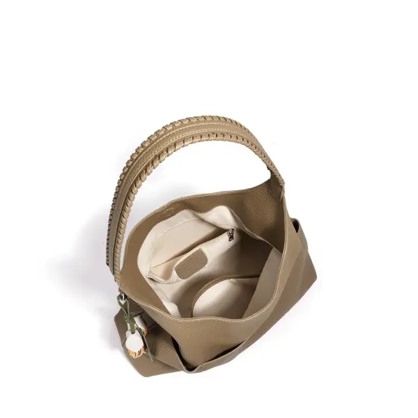 Wholesale Customized Women's Genuine Leather Luxury Button Closure Waterproof Polyester Lining Shoulder Strap Outdoor Tote Bag-Ackmie Manufacturers, Supplier