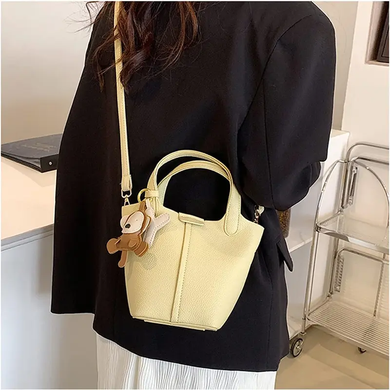 China Genuine Leather Bag Handbag Women Light Luxury Bucket Bag Shoulder Messenger Bag Factory, Factories