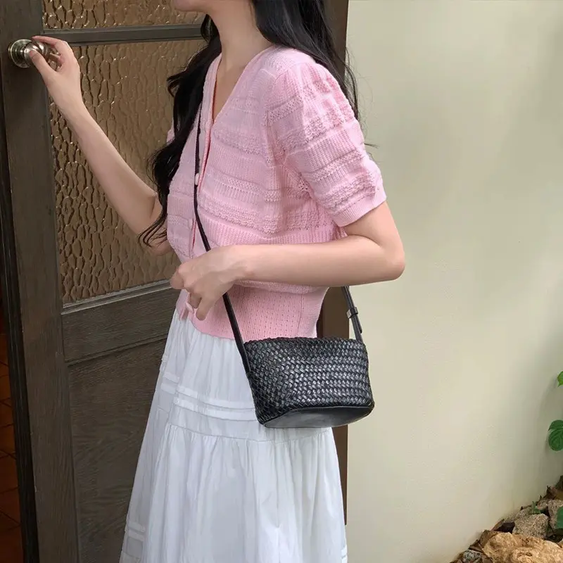 Wholesale Handmade Top-grain Cowhide Braided Dumpling Bag Factories, Supplier