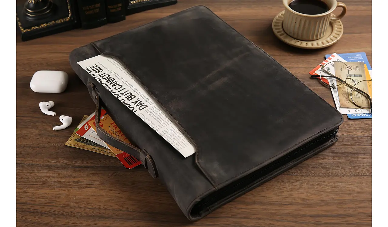 Versatile Leather Organizer