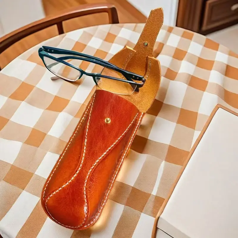 China Vintage Vegetable Tanned Cowhide Glasses Case for Men and Women Manufacturer, Factories