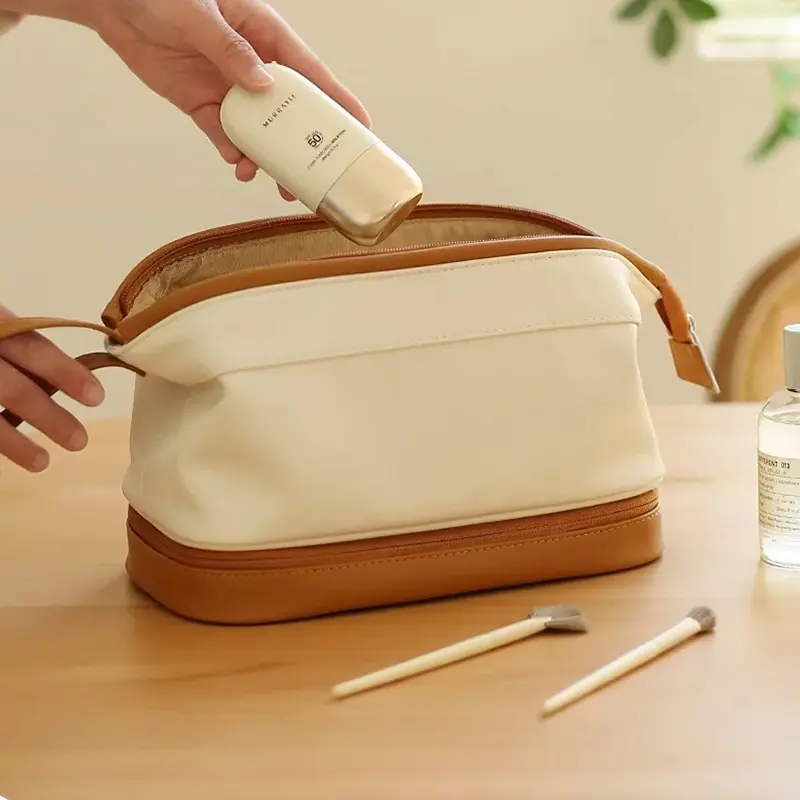 China Large Travel Cosmetic Bag Double Leather Travel Toiletry Bag Manufacturer, Factory