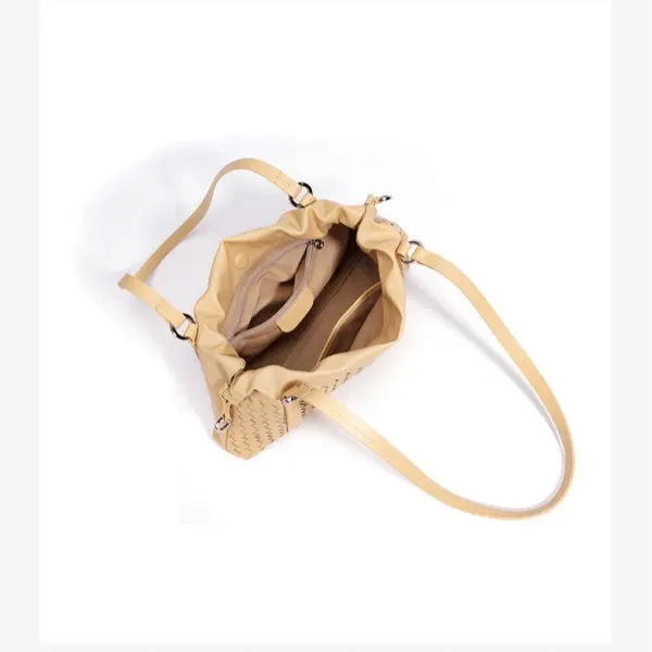 China Fashionable Women's Designed Custom Button Closure Waterproof Genuine Leather Polyester Shoulder Strap Manufacturer, Factories