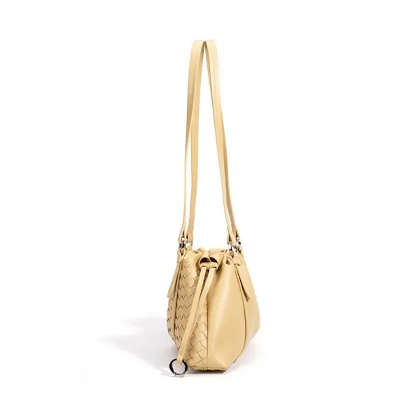 China Fashionable Women's Designed Custom Button Closure Waterproof Genuine Leather Polyester Shoulder Strap Manufacturer, Factories