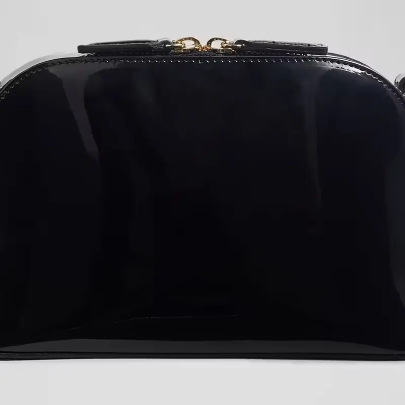 China Black Patent Leather Cross-Body Bag Manufacturer, Factories