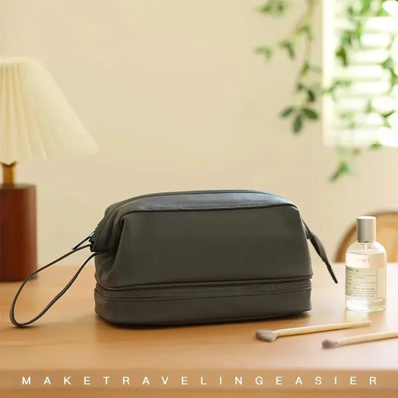 China Large Travel Cosmetic Bag Double Leather Travel Toiletry Bag Manufacturer, Factory
