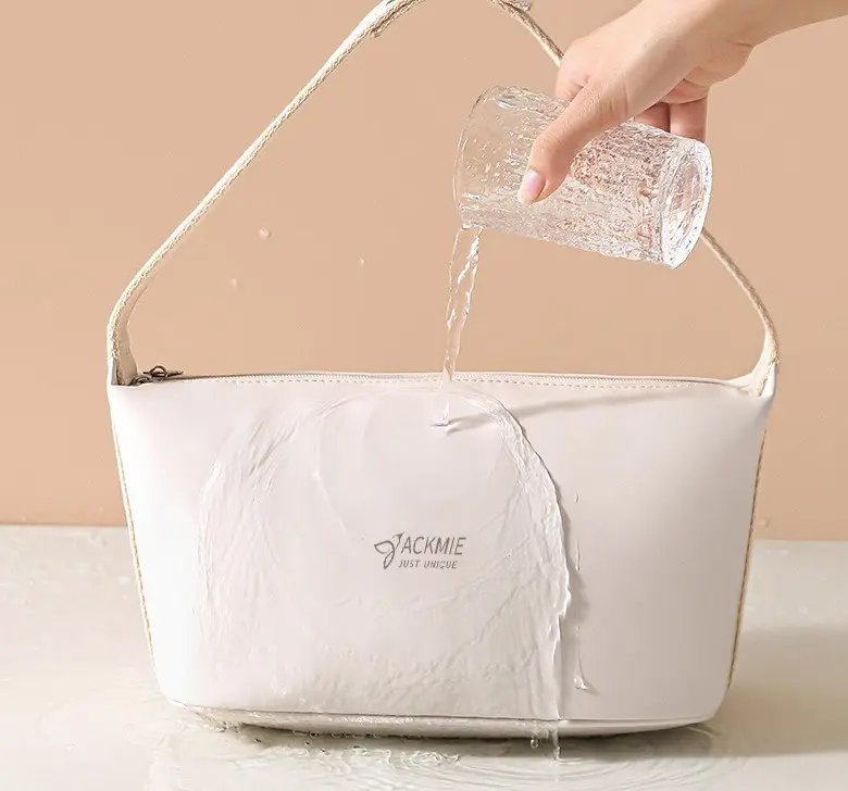 Durable PU Leather Exterior