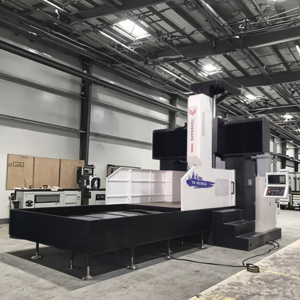 Heavy Duty 3 Axis Gantry Milling Machine Aluminum Automotive Components Siemens BT50 Automatic Tool Changer CE Certification