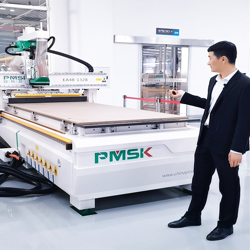 1325 Auto Tool Change Wood Engraving Cutting Drilling Atc Cnc Router Machine For Furniture Production