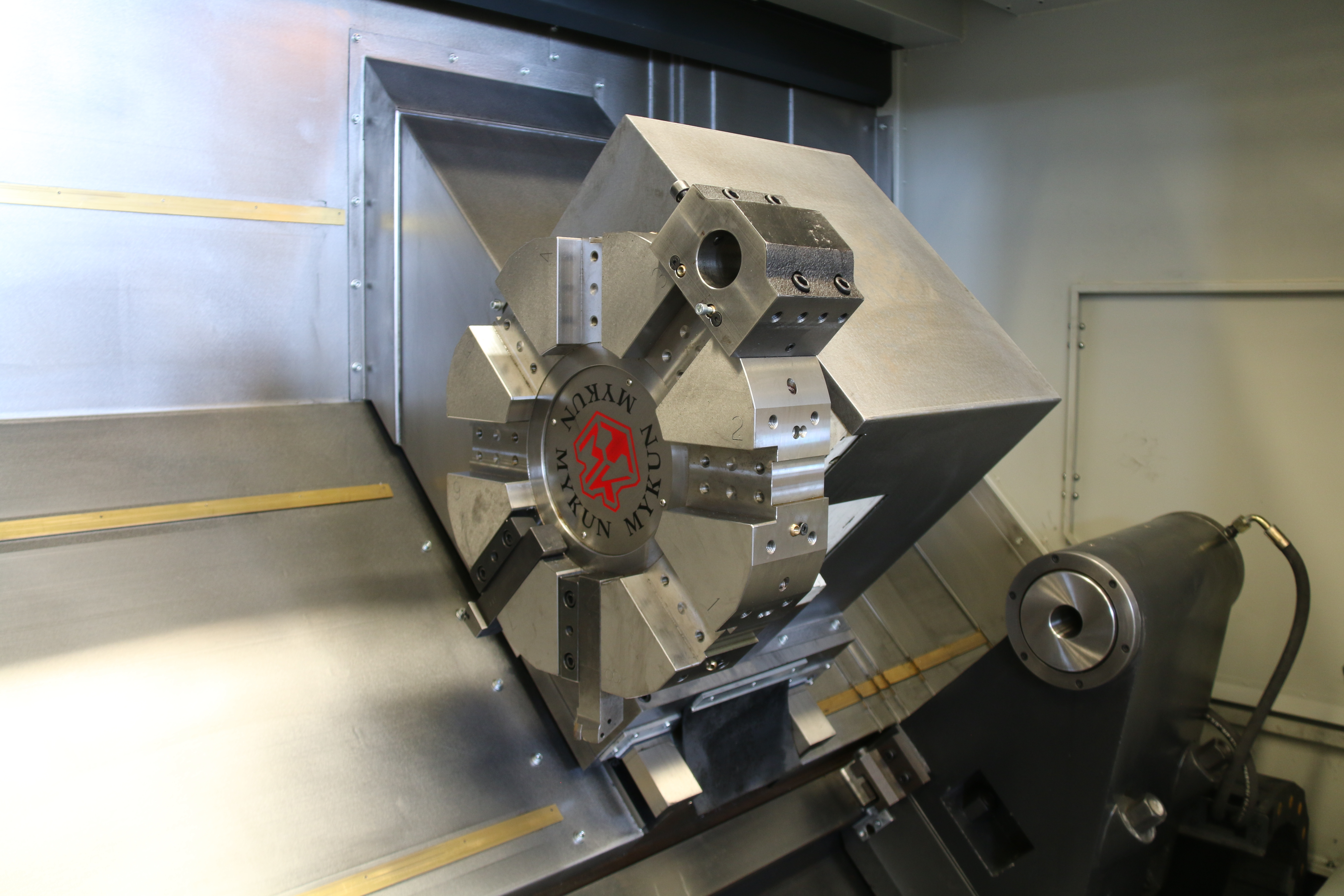 High Quality Cnc Lathe Stainless Machine TCK500 TCK630 TCK800 Machine Lathe Cnc Slant Bed With Caxis Live Milling