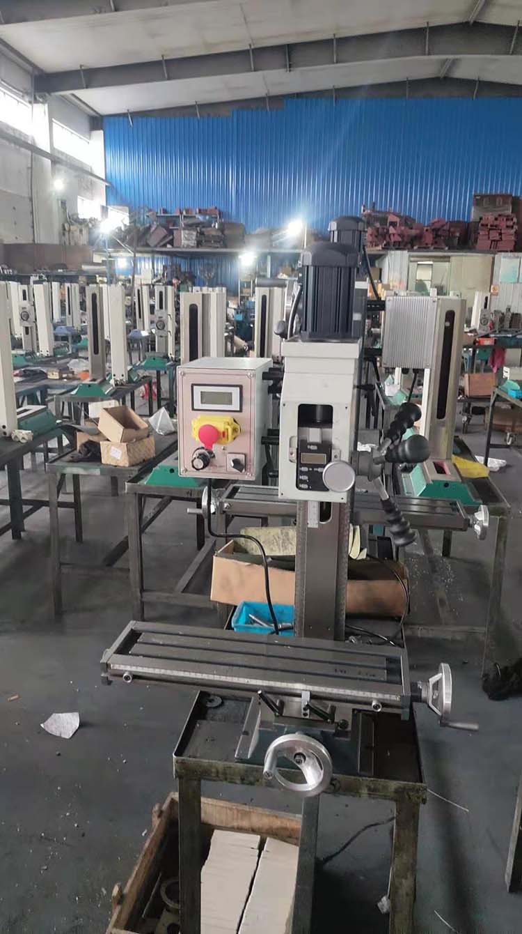CNC 210 Structure Detail