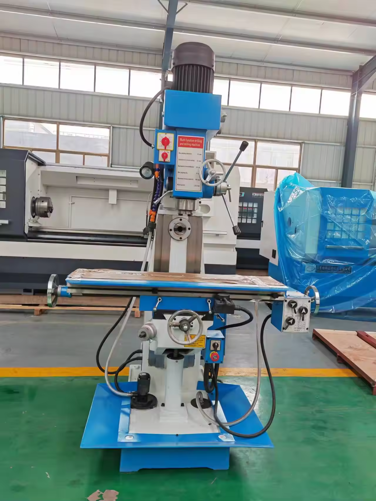 Popular China Manual Mill Zx7550cw Universal Multifunctional Drilling and Milling Machine with Dro Competitive Price