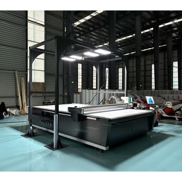 Industrial Automatic Feed CNC Fabric Textile Cutting Machine Of Mass Production Solution