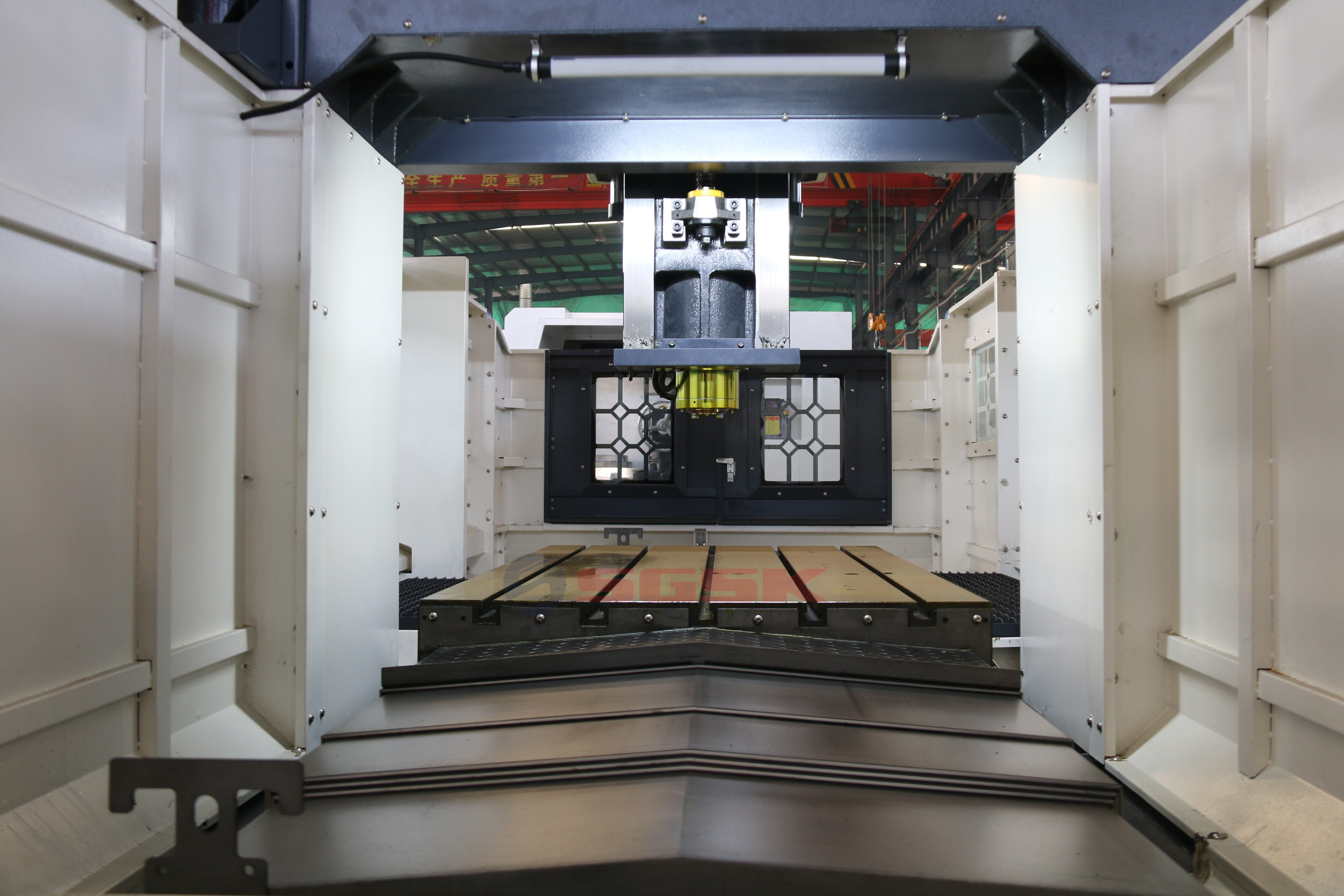 Factory Direct Heavy Duty Cnc Milling Machine GMC2012 Cnc Gantry Type Milling Machine BT50 for Mold