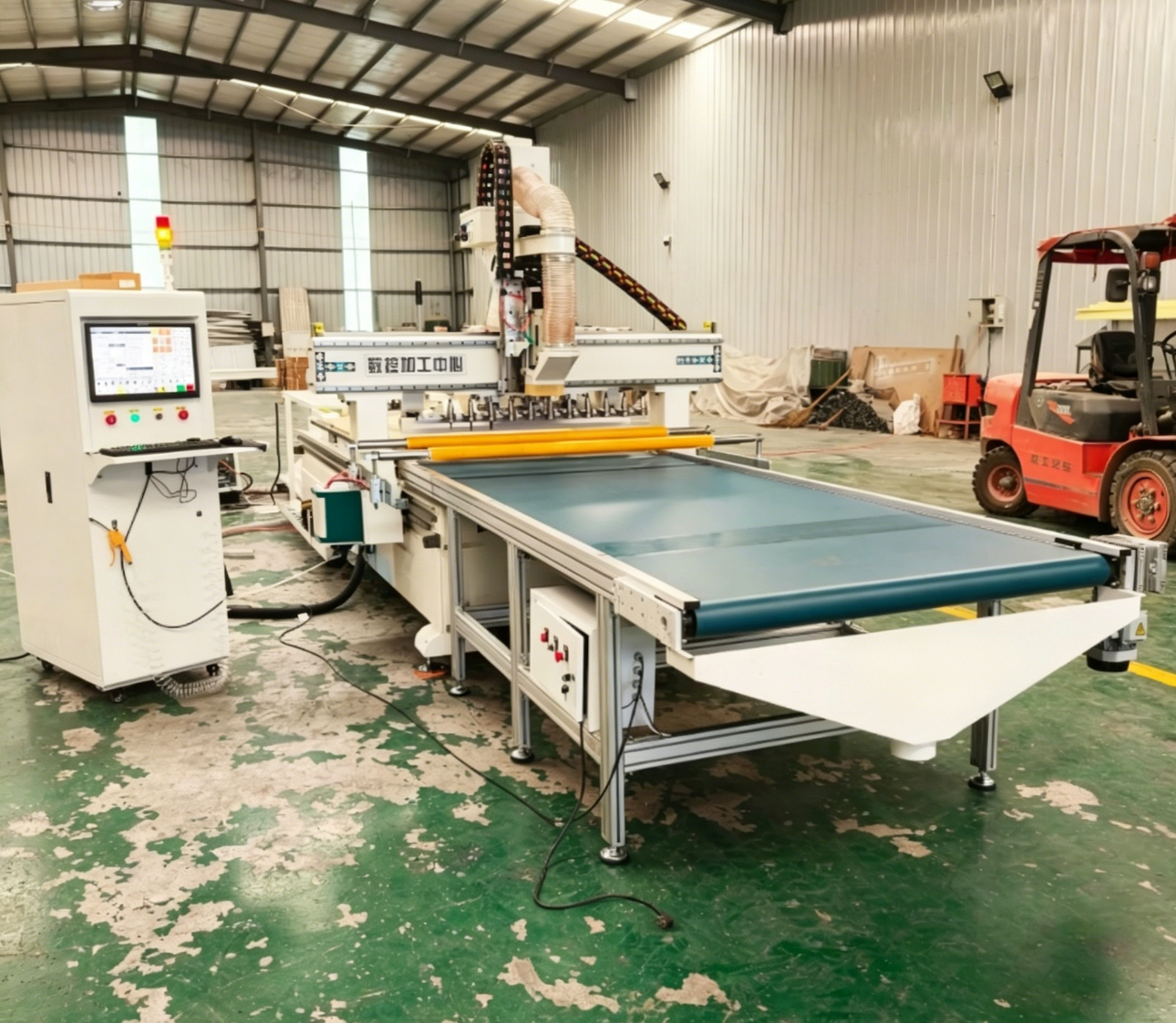 3D Desktop CNC Wood Router Machine Yako Servo Motor LNC Control 9KW for Wood Carving Woodworking Production Hot Sale