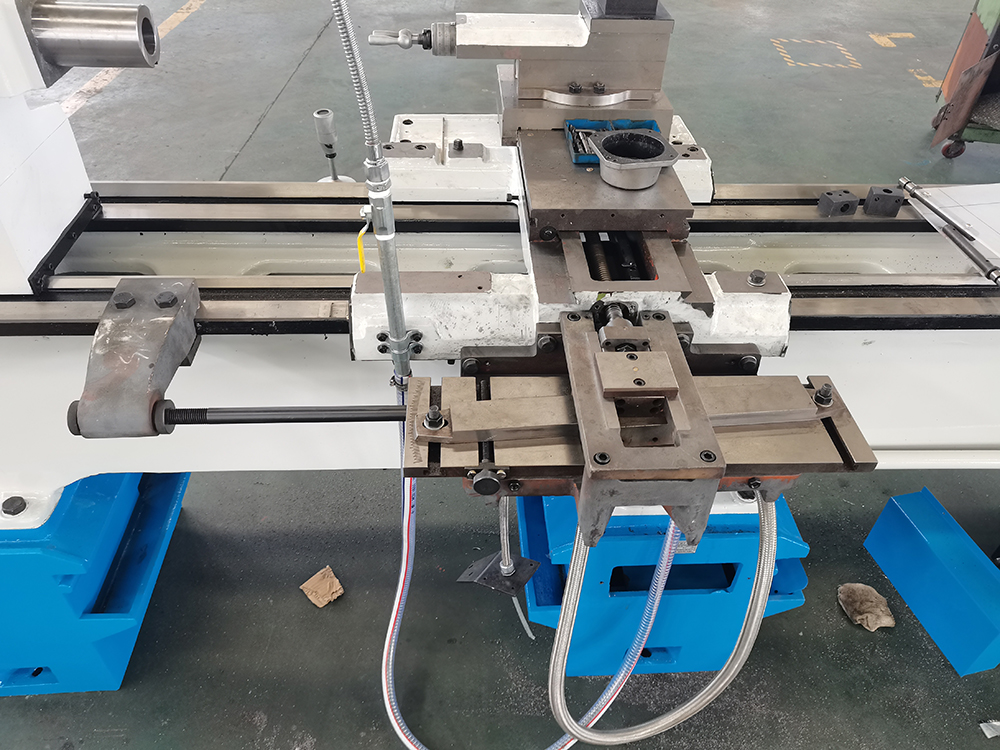 Taper turning attachment
