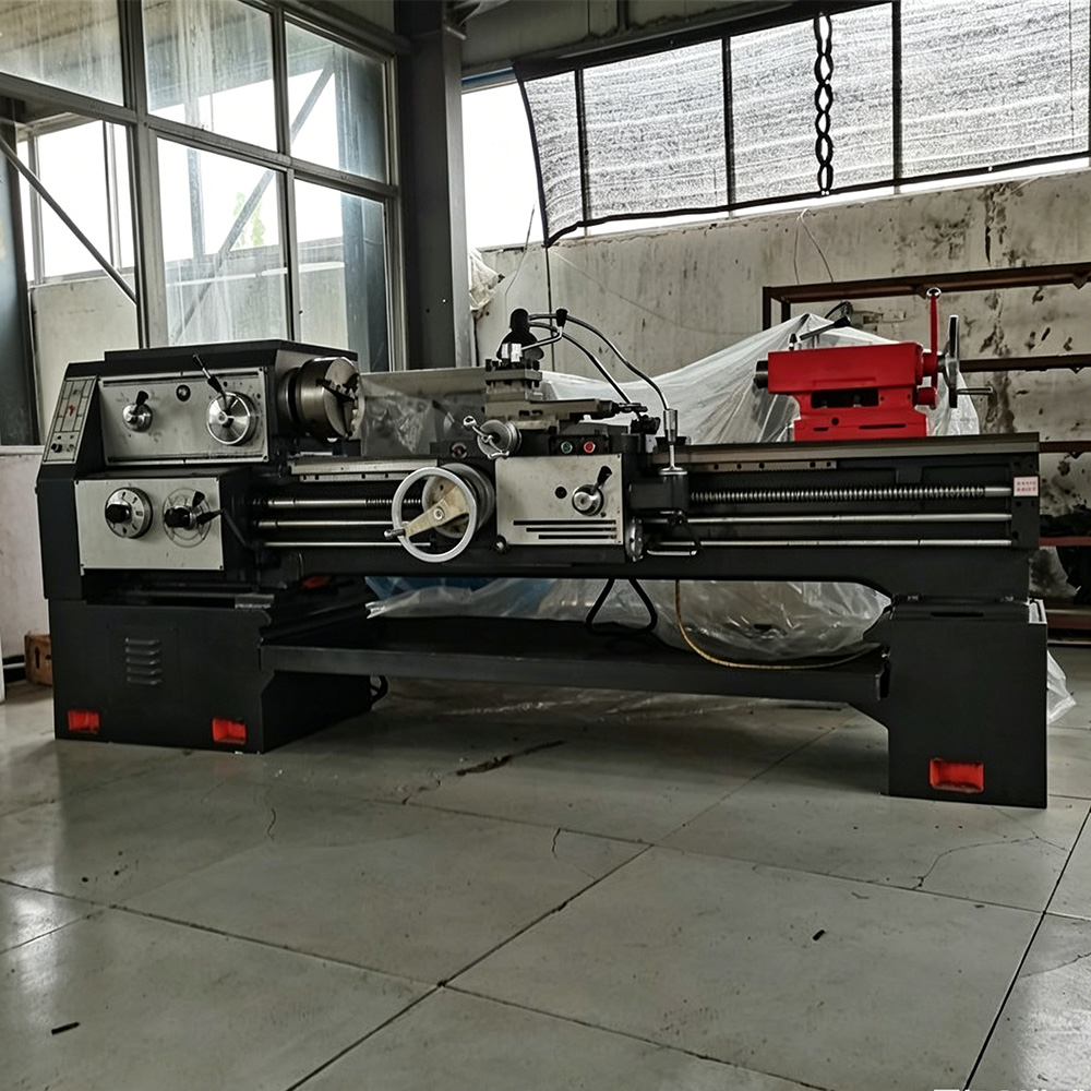 Manual Lathe Details