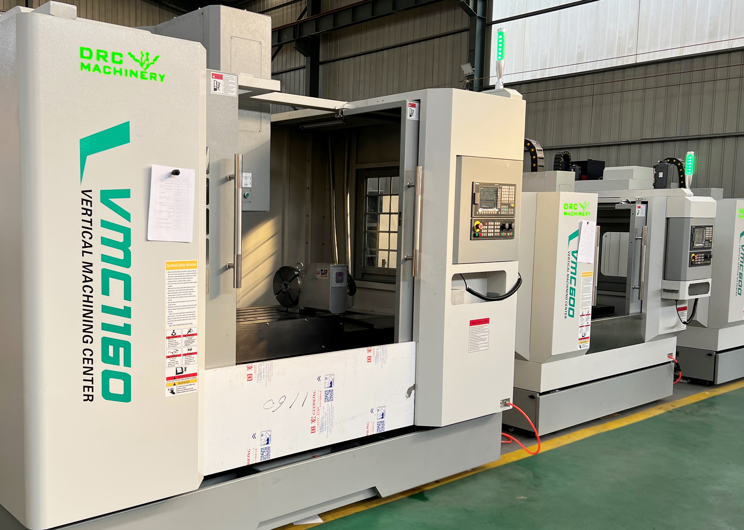 High Quality 5 Axis Taiwan Vertical Machine Center VMC1050 Cnc Metal Milling Machining Center
