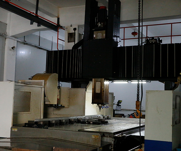 Large Machining Range