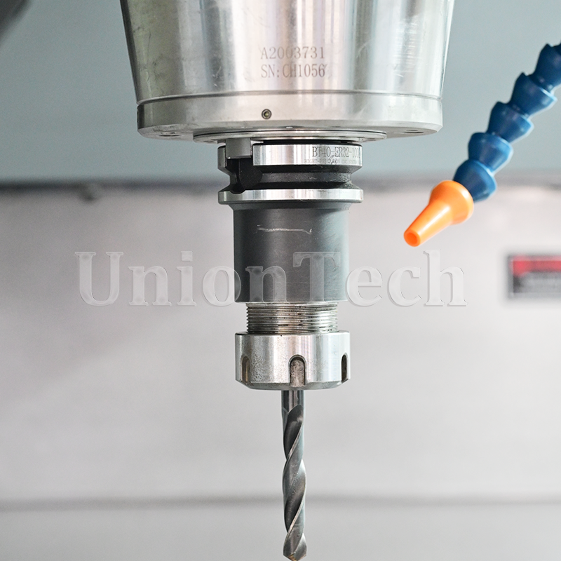 High Quality 5 Axis VMC 850 Vertical CNC Milling Machine Aluminium VMC Universal CNC Machining Centre