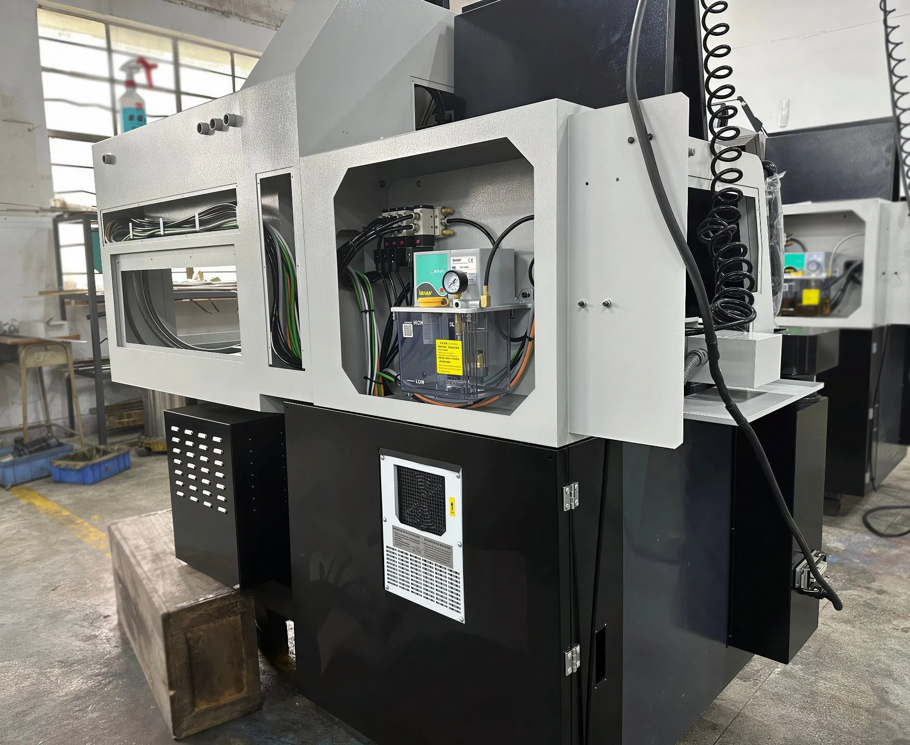 Swiss Type CNC Lathe for Precision Turning Milling Drilling