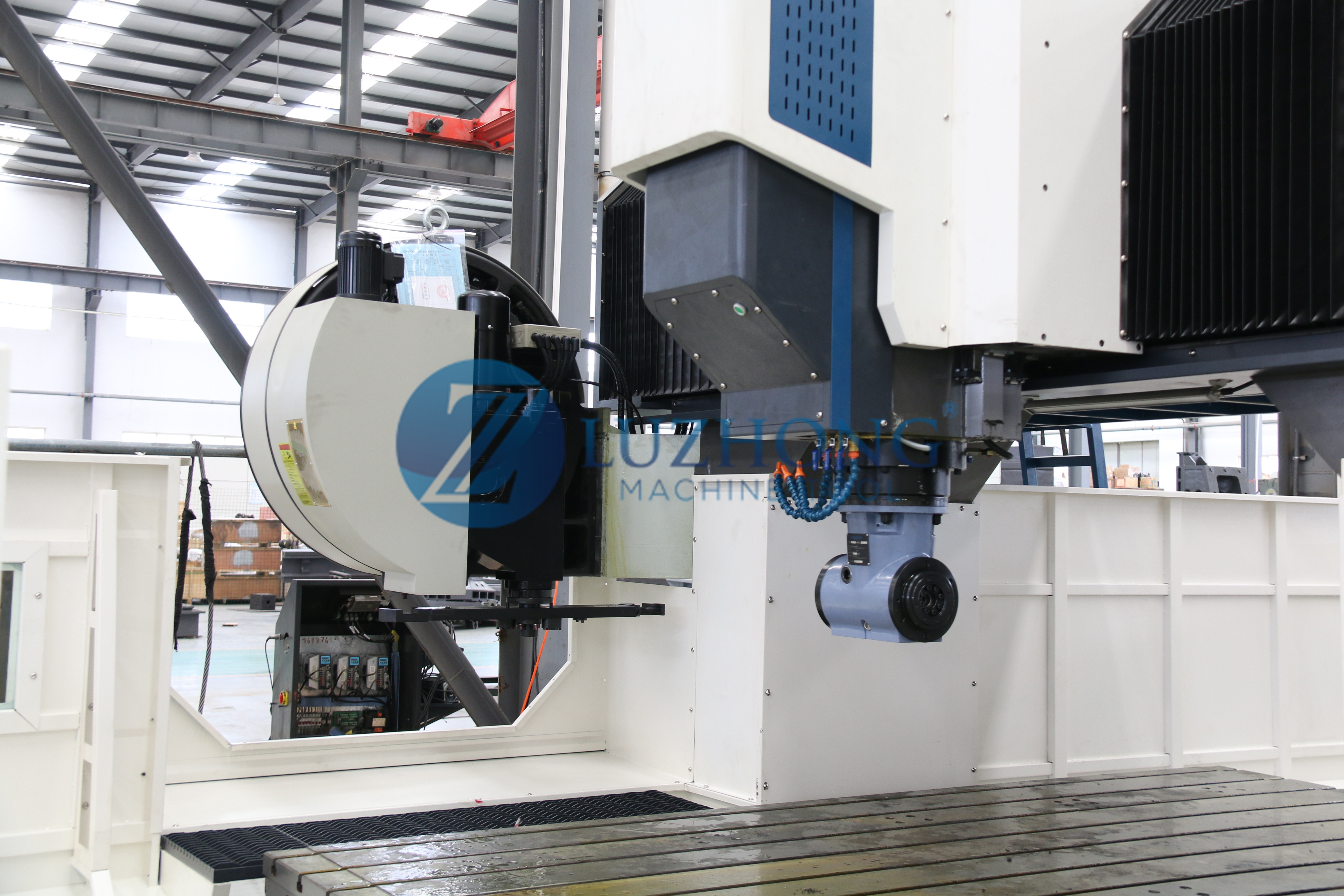 CNC Machinery GMC2516 Gantry Type CNC Milling Machining Center BT50 GSK Single Spindle