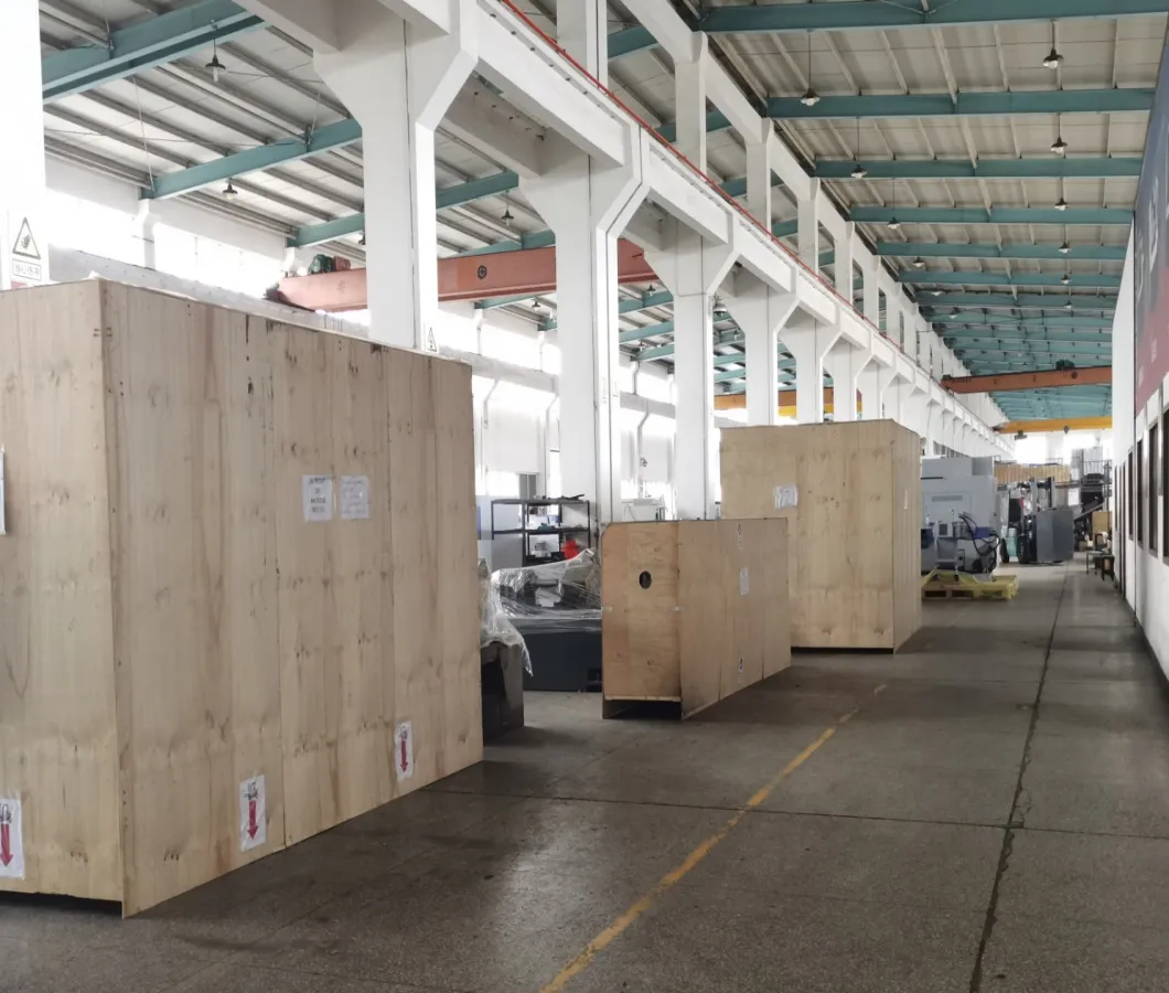 Packaging of CNC lathe