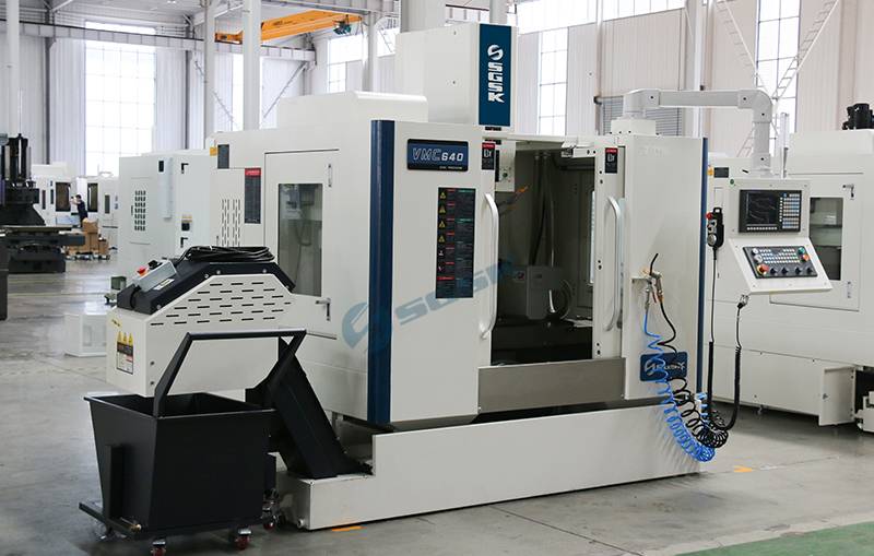 Inexpensive Small CNC Steel Milling Machine VMC640 Cnc Vertical Milling Machine For Aluminum VMC Machine