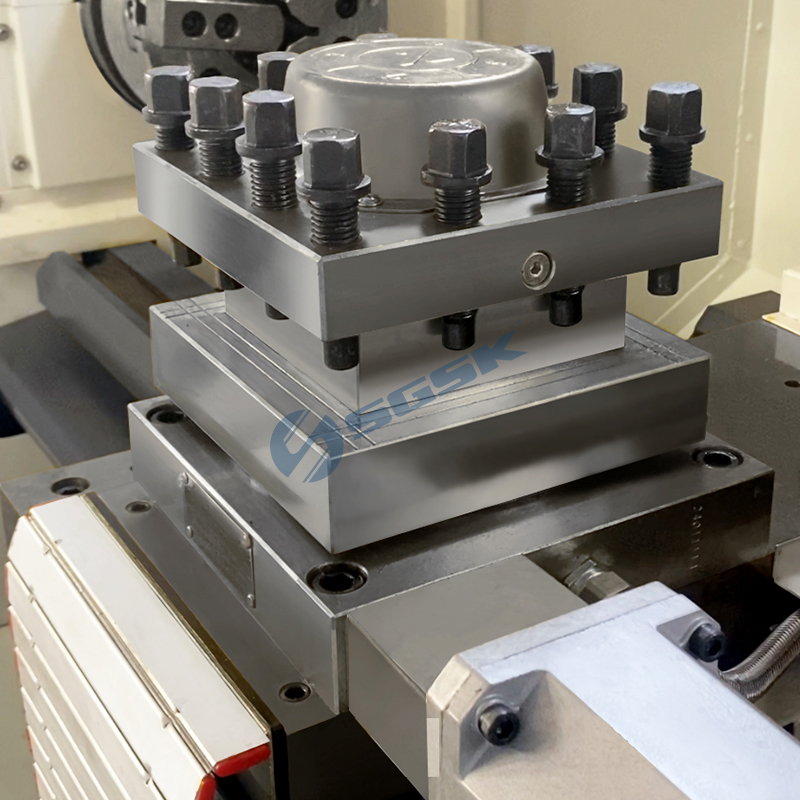 Factory Supply Automatic Grade Metal Turning Machine Tool Equipment CK6136V Cnc Metal Spinning Machine Cnc Lathe Machine