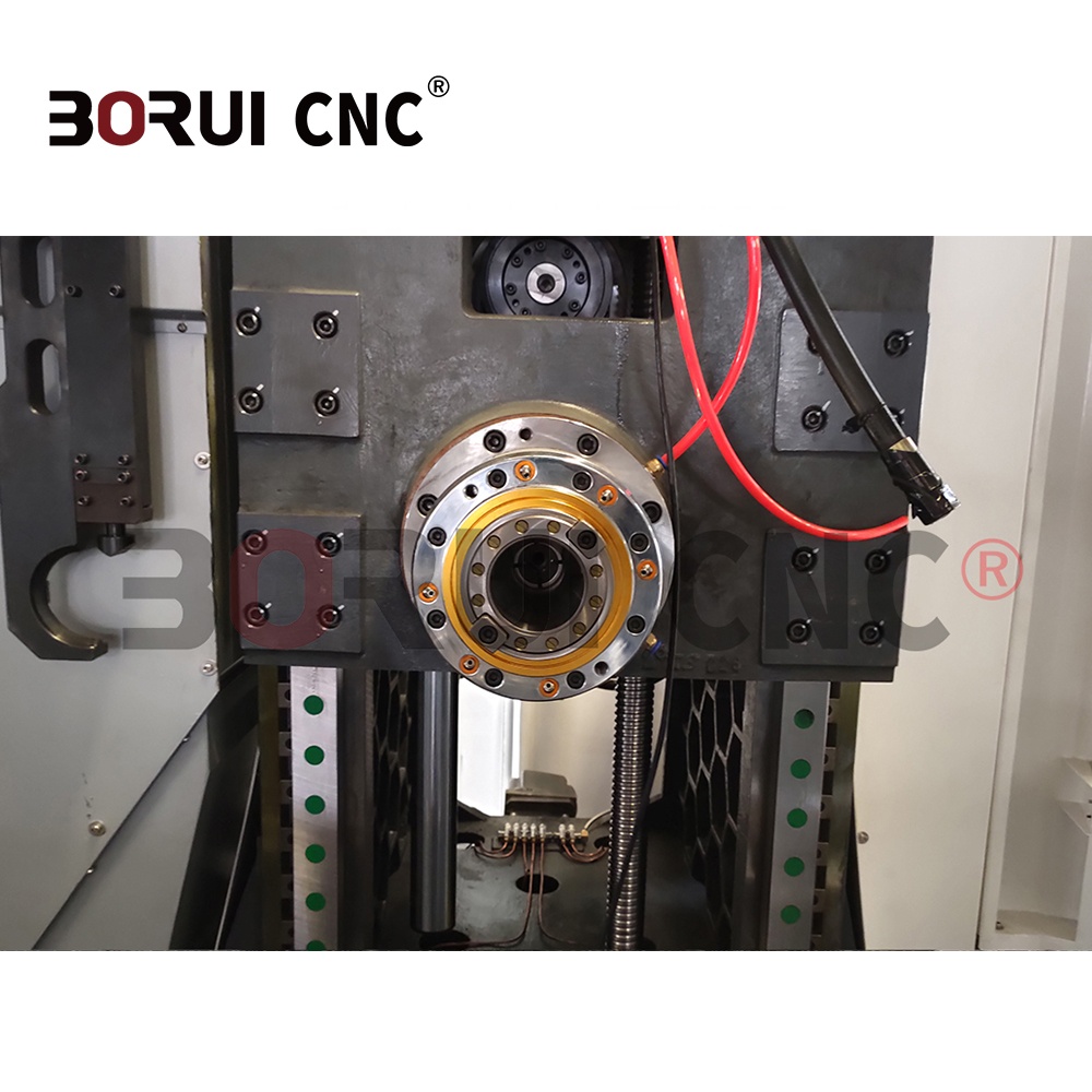 HMC630 High Precision CNC Horizontal Machining Center with 4 Axis Rotary Table for Aerospace and Automotive Parts