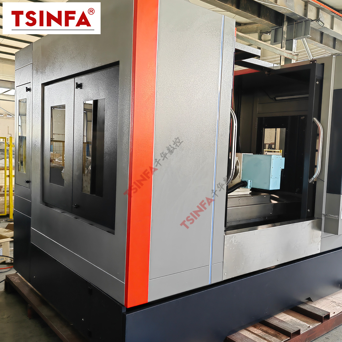 VMC850 Vertical CNC Machining Center Rigid Structure For Tooling Die Production Advanced Engineering Automatic Competitive Price