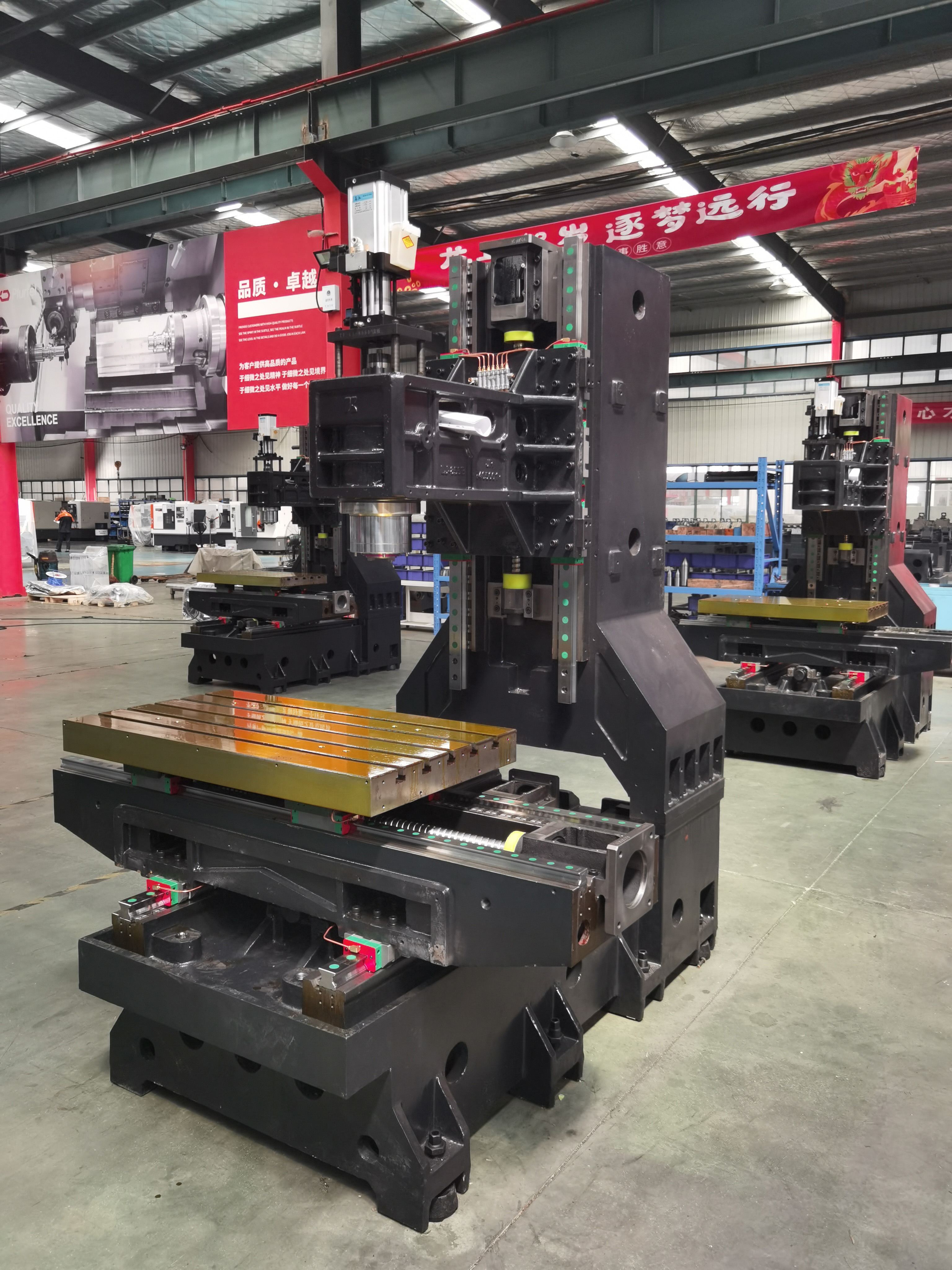 VMC1160 High-Speed CNC Milling Lathe Vertical Machining Centre with BT40 Motor Reasonable Price