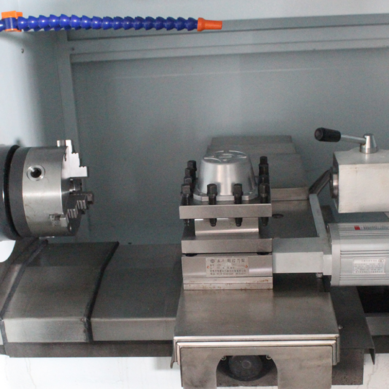 CK0640 Flat Bed Metal Machining Horizontal Standard Gang Cutter CNC Lathe Machine