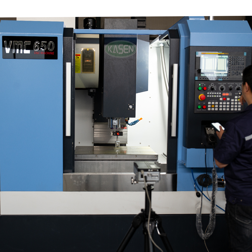 Taiwan 8000 RMP Spindle Small Fanuc System CNC Machining Center VMC650 Cnc Vertical Machining Center