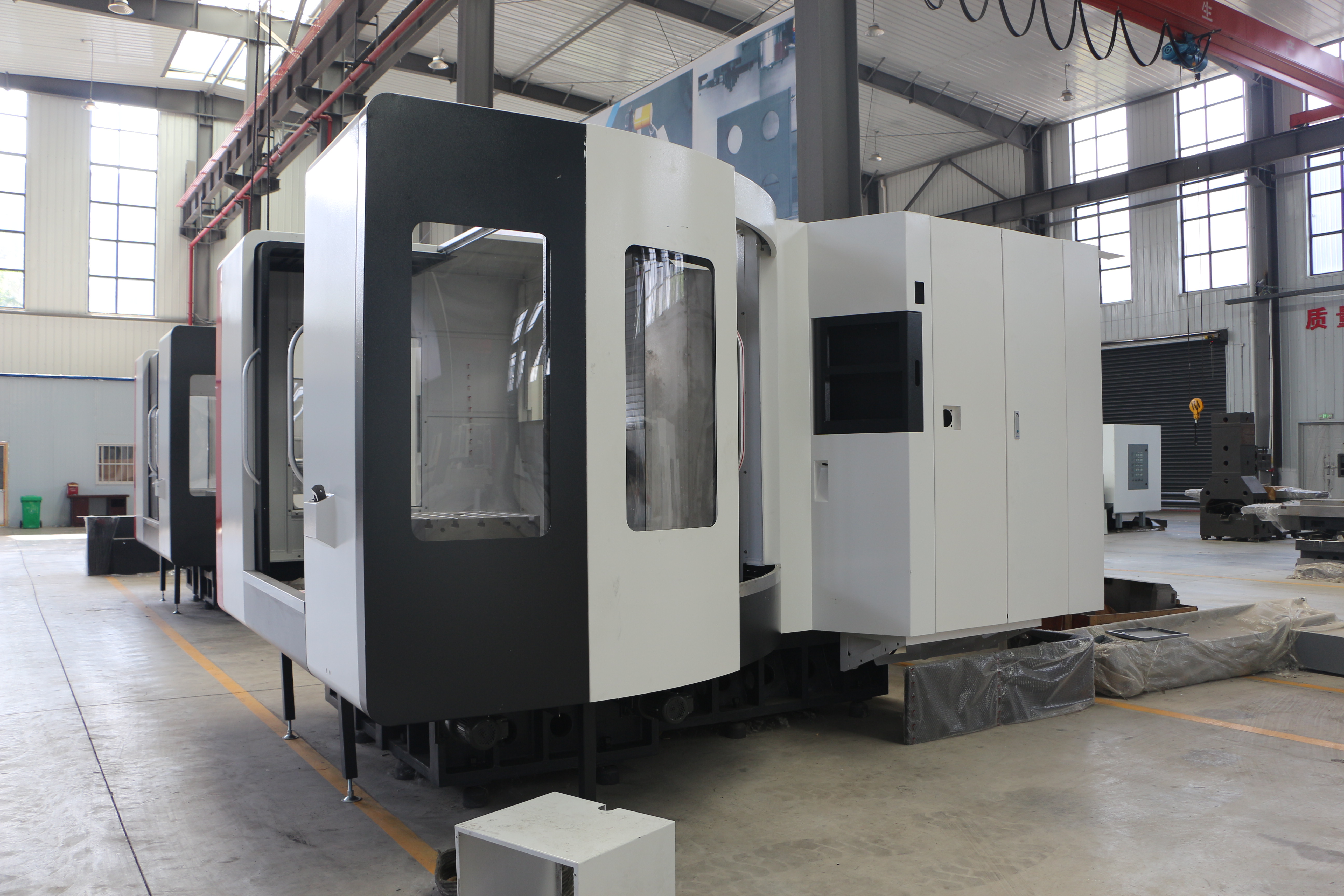 High Quality Fanuc CNC Heavy Duty Horizontal Machining Center HMC630 Single Spindle Flat Bed Lathe Metal Milling Machine