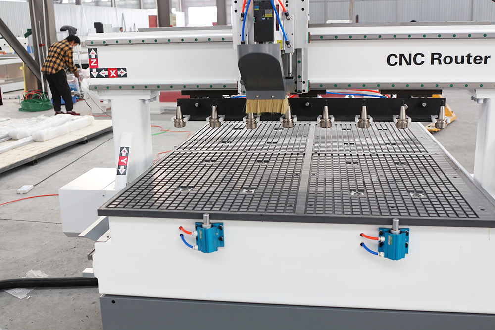 Multifunctional Portable 1325 ATC Wood Working CNC Router Engraving Machine 8x4 Cnc Wood Cutting Machine for Furniture