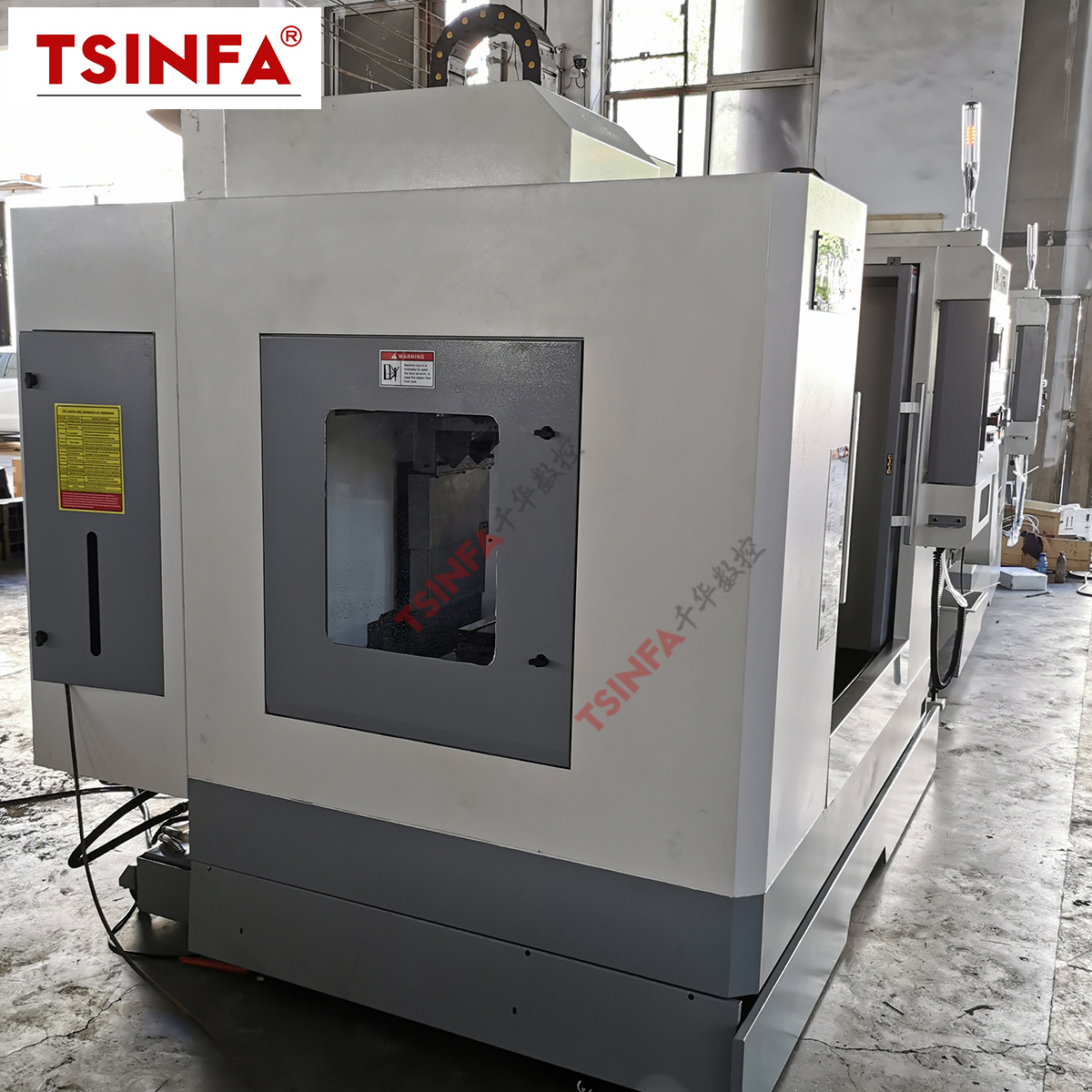 High-Speed VMC650 5 Axis Small CNC Milling Machine with Siemens Controller Vertical Machining Center by CNC Machining Centre