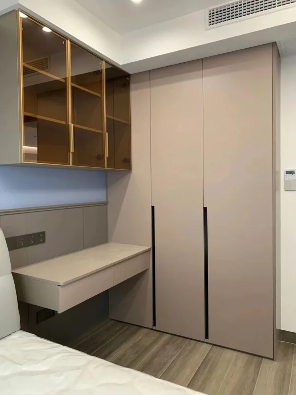 Moisture-Proof Dressing Table