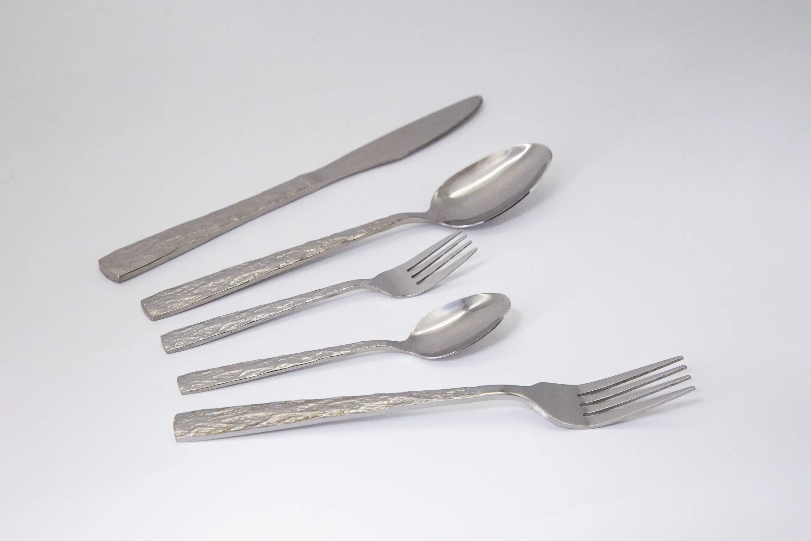 Artisanal Hammered Silver - Accent 25 PCS/Set Stainless Steel Cutlery Set