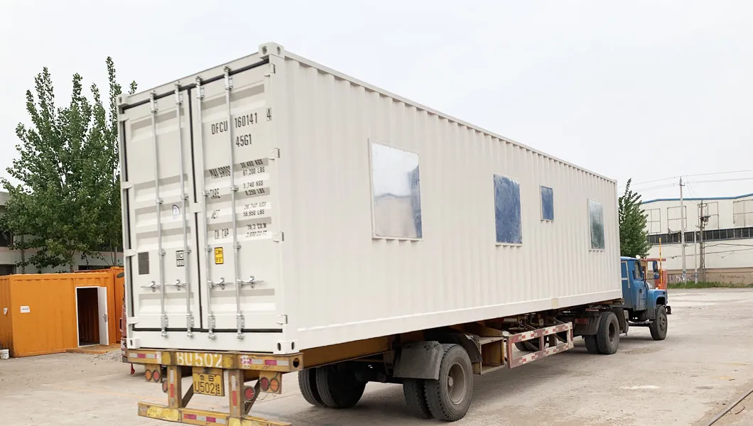 20FT وحدة بناء مكاتب منزلية من حاويات الشحن مع منطقة معيشة مشتركة