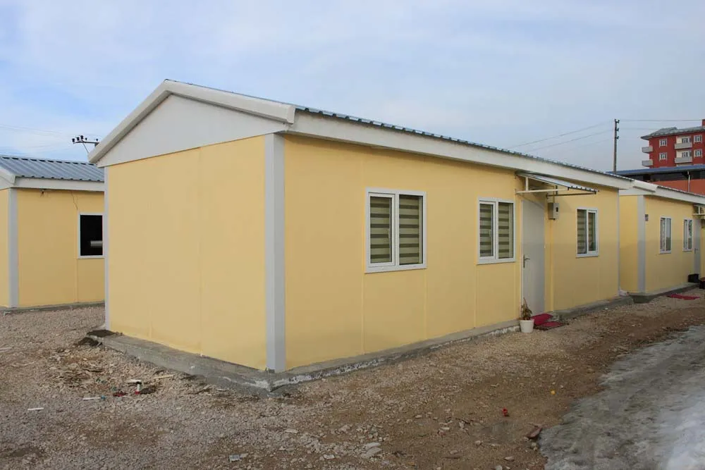 Casa Prefabricada en Forma de T Atractiva Tamaño Personalizado y Color de Lujo