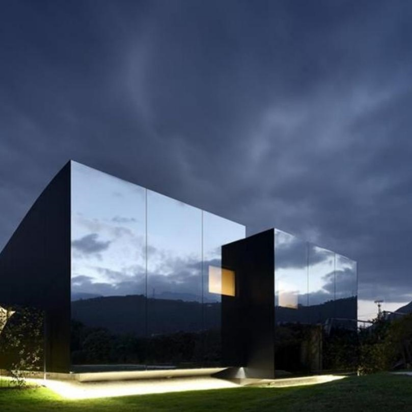 Casa Contenedor de Lujo Estilo Norteamericano Espejo Casa Pequeña Oficina en el Jardín