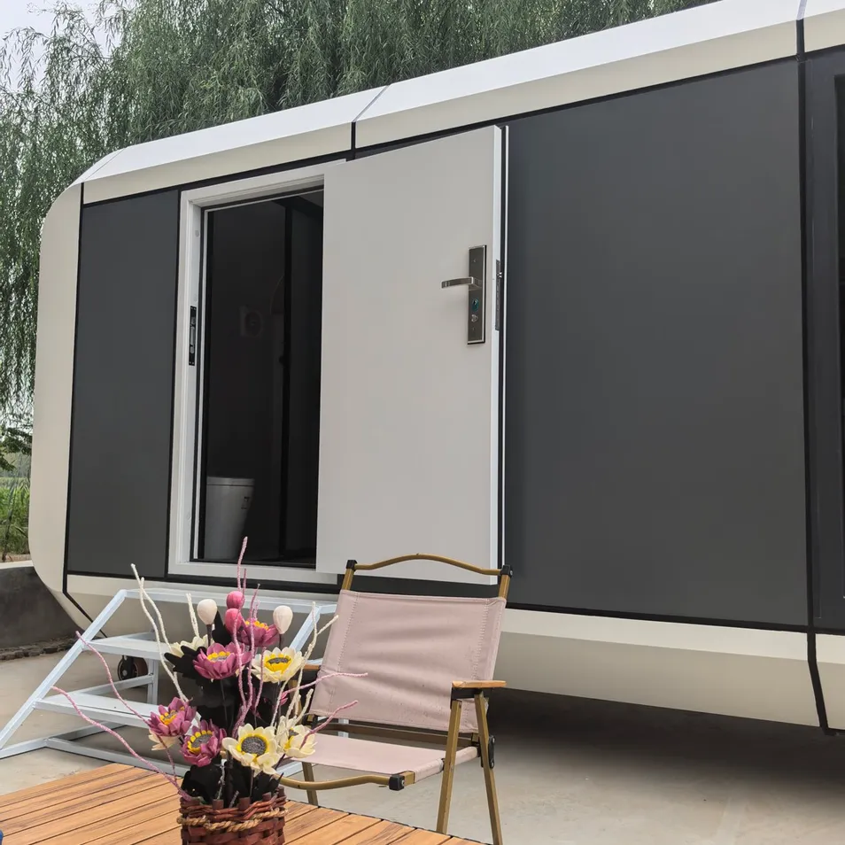 Cabina prefabricada con ruedas