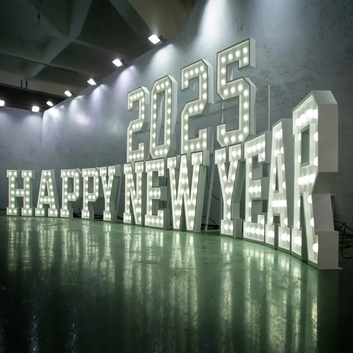 Custom Marque Letters and Numbers Sign for Christmas/New Year - China Suppliers and Factory for Festive Lighting Solutions